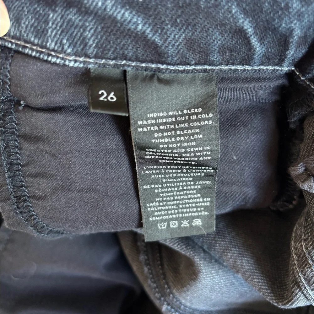 J Brand Blue Classic Wash Jeans with Contrast Stitching - Picture 6 of 10